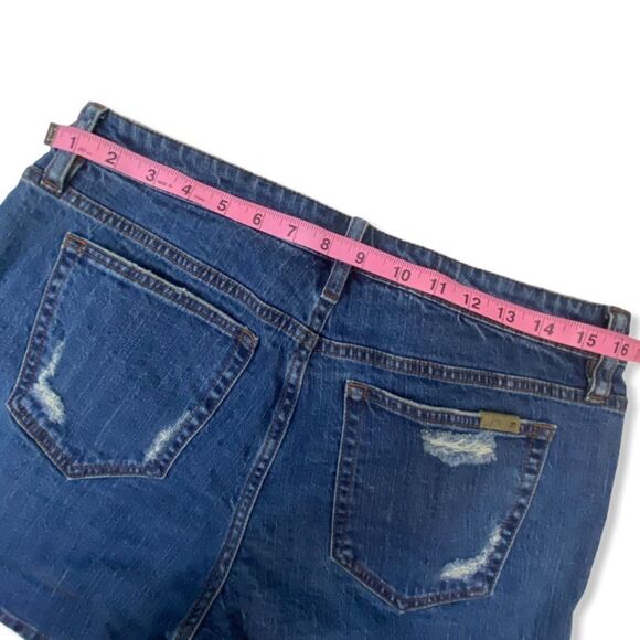 Joe’s Jeans Distressed Denim Shorts - Picture 5 of 7